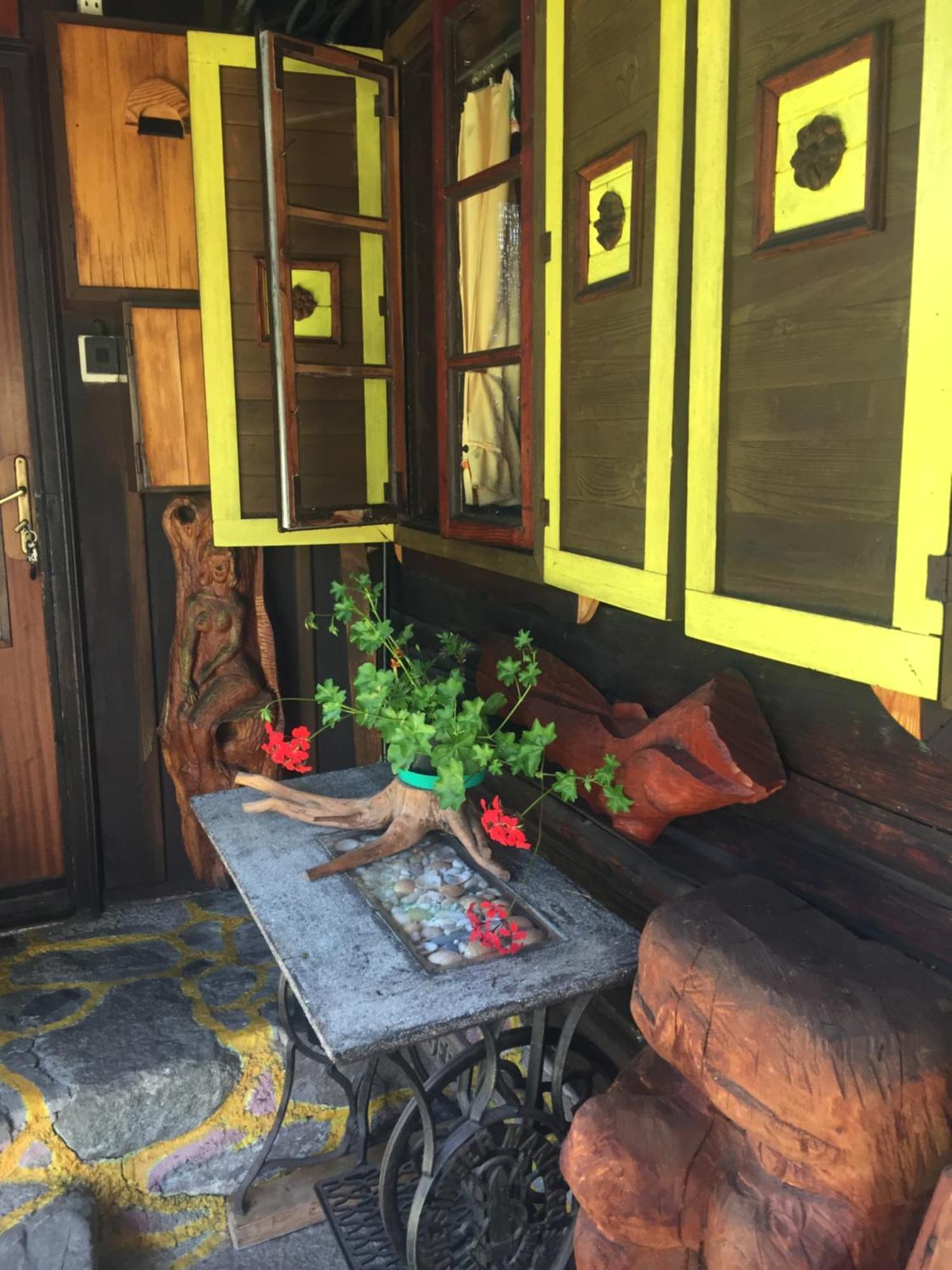 Romanticka Drevenica Liptovska Osada Luaran gambar
